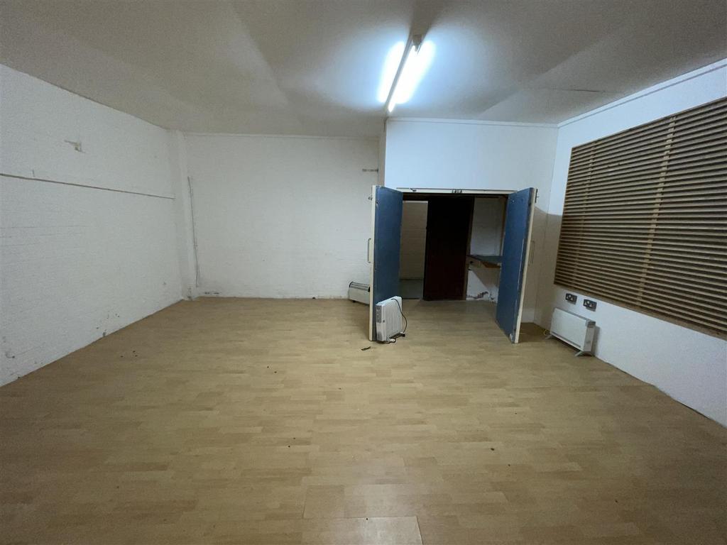 1b Darnley Rd Unit5 (13).JPG