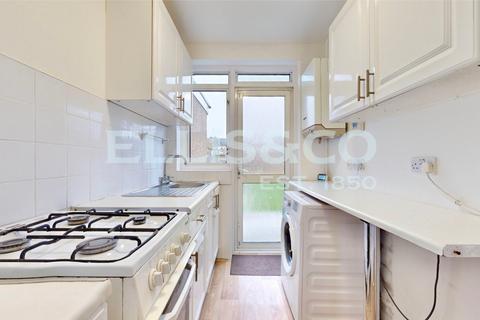 124 Birkbeck Avenue, Greenford, UB6 8LY