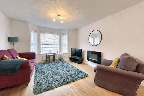 2 bedroom ground floor flat for sale, Highbridge, Gosforth, Newcastle upon Tyne, Tyne and Wear, NE3 2HA