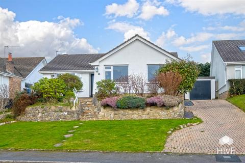 3 bedroom bungalow for sale, Olivers Way, Wimborne BH21