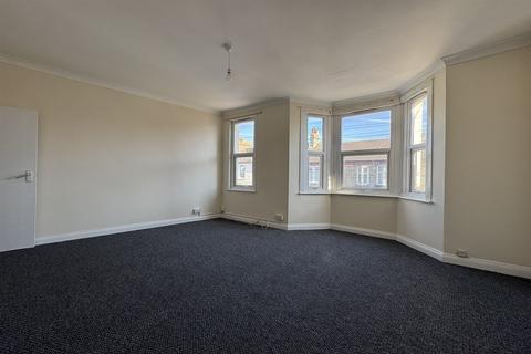 1 bedroom flat to rent, Pleasant Road, SS1