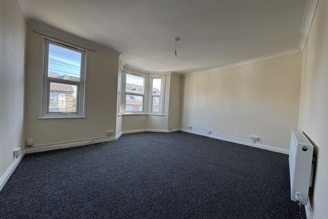 1 bedroom flat to rent, Pleasant Road, SS1