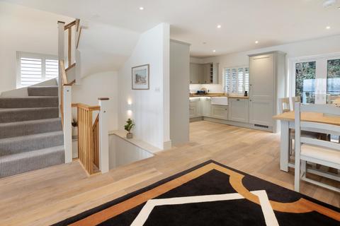 undefined, Beach Road, Torquay, Devon, TQ1