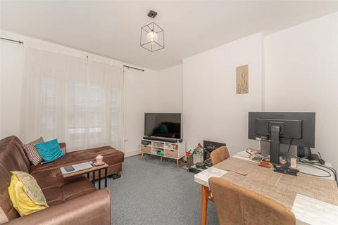 2 bedroom flat for sale, Sydney Road, Enfield