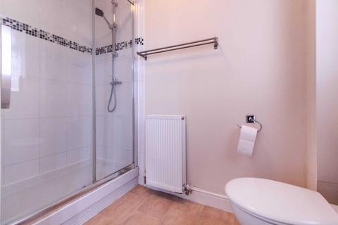 2 bedroom detached house for sale, Bancroft Road, Luton LU3