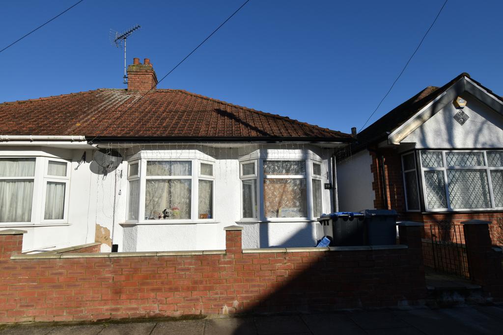 2 Bedroom Property For Sale in WEMBLEY HA0