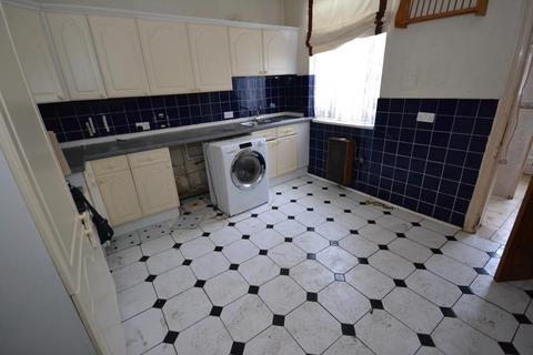 2 bedroom terraced house for sale, Holland Street, Hull HU9