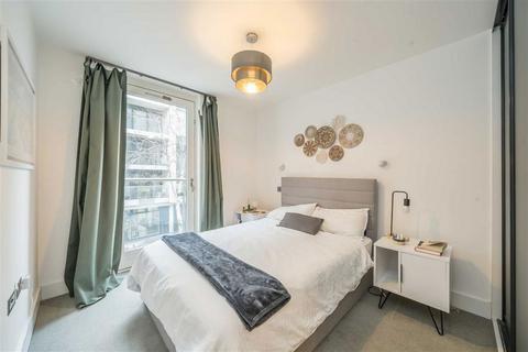 2 bedroom flat for sale, Wenlock Road, London N1