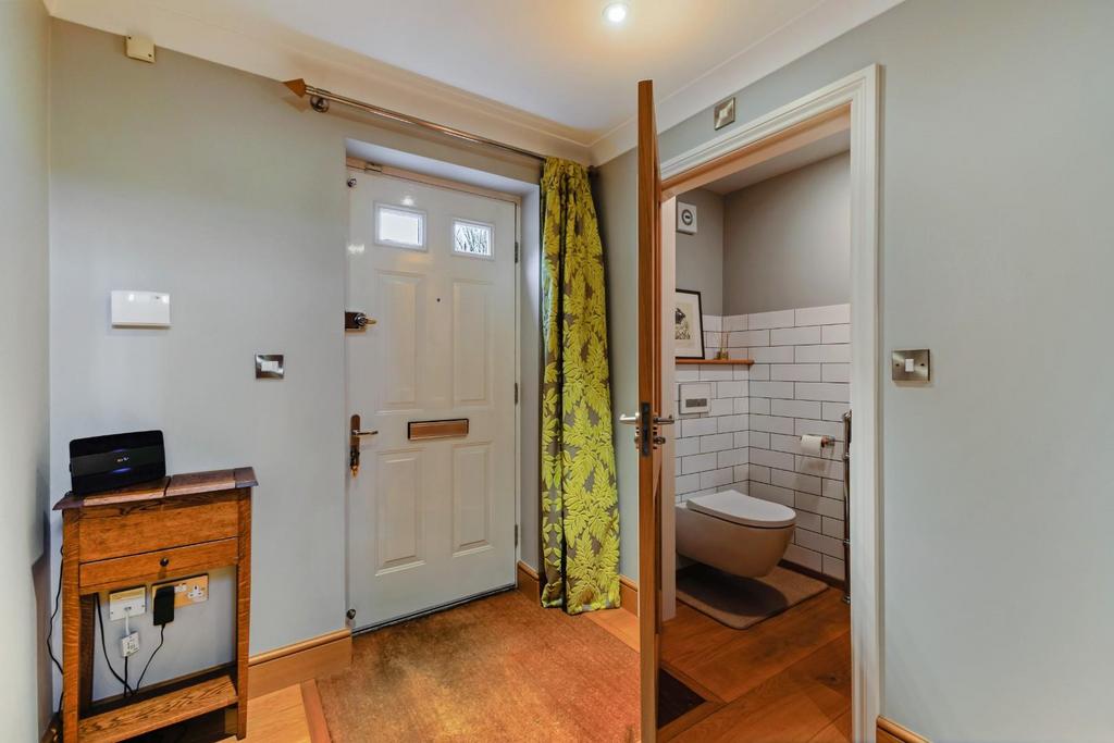 84221 2 Shears Drive Amesbury (18).jpg