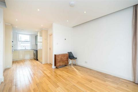 2 bedroom flat for sale, Philpot Street, London E1