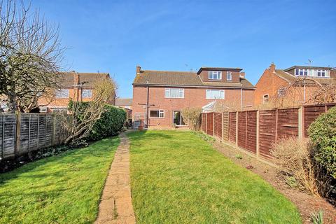 3 bedroom semi-detached house for sale, Chestnut Avenue, Ware SG12