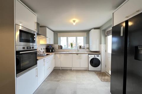 50 Cae Alaw Goch, Aberdare, CF44 0DR