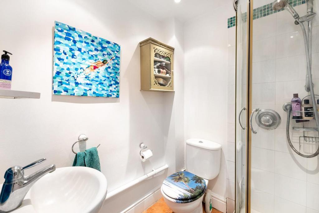 Basement Flat, 8 Kensington Place, Bath, BA1 6 AW-8