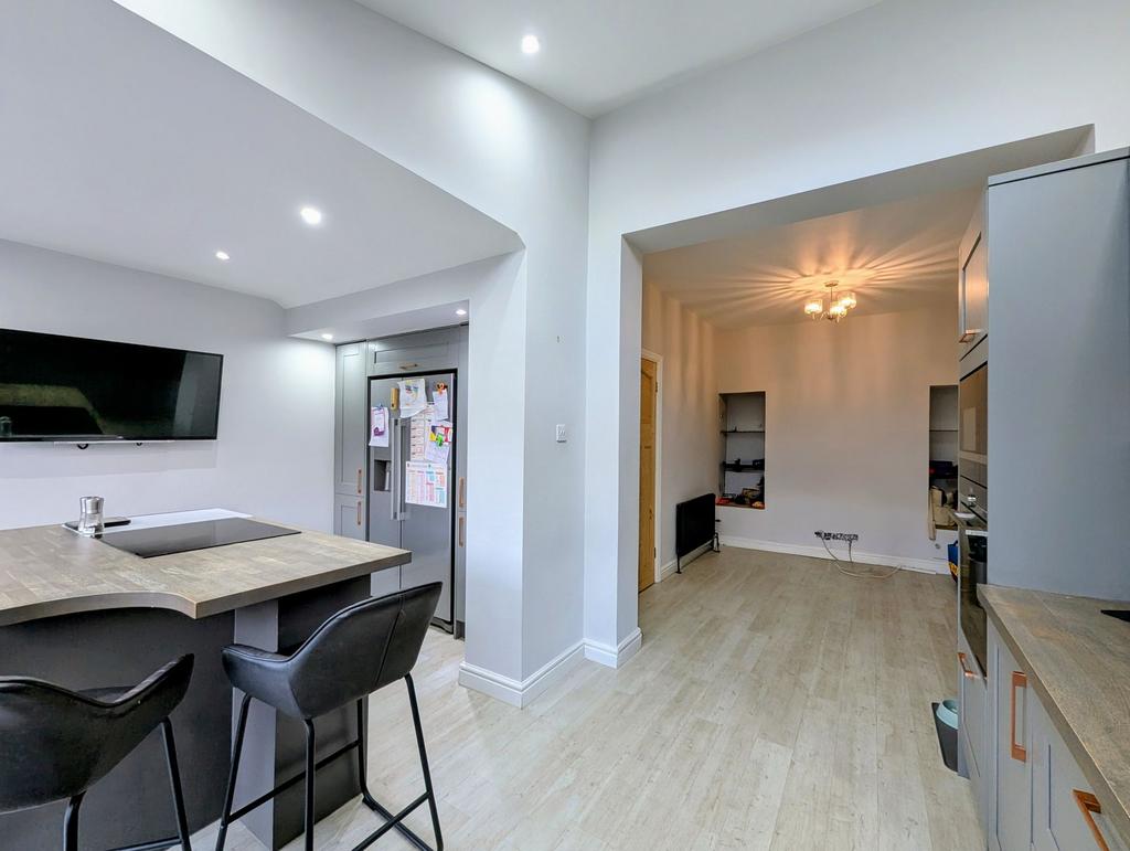 Kitchen / DIner