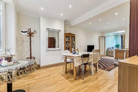 3 bedroom house for sale, Lower Richmond Road, Kew TW9