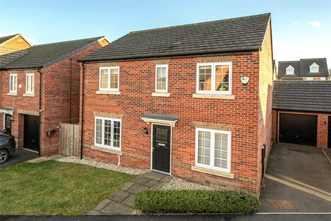 4 bedroom detached house for sale, Gleneagles Drive, Rothwell, Leeds, West Yorkshire