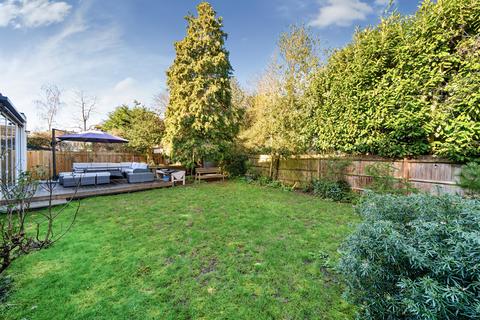 4 bedroom detached house for sale, Halliford Road, Shepperton, TW17