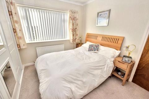 3 bedroom semi-detached house for sale, Beechfield, Leeds, West Yorkshire