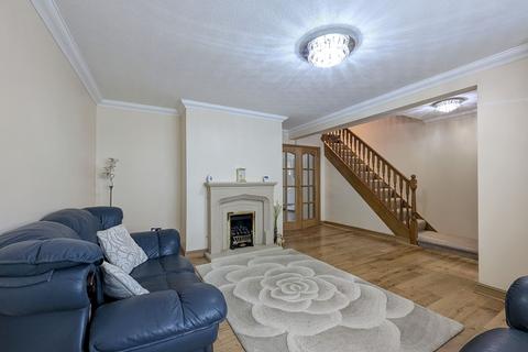 3 bedroom terraced house for sale, Lulworth Avenue, Jarrow, NE32