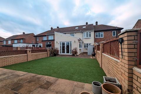 3 bedroom terraced house for sale, Lulworth Avenue, Jarrow, NE32