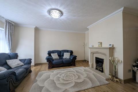 3 bedroom terraced house for sale, Lulworth Avenue, Jarrow, NE32