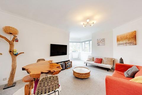 3 bedroom flat for sale, Hanger Green, London W5