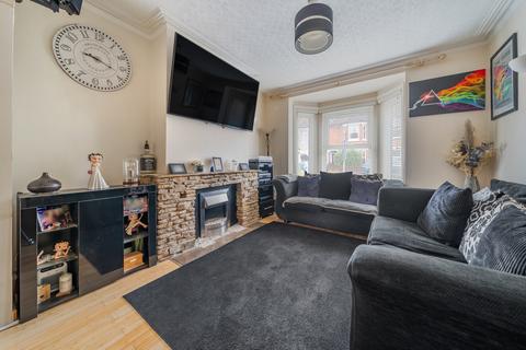 3 bedroom terraced house for sale, Archers Road, Eastleigh, Hampshire