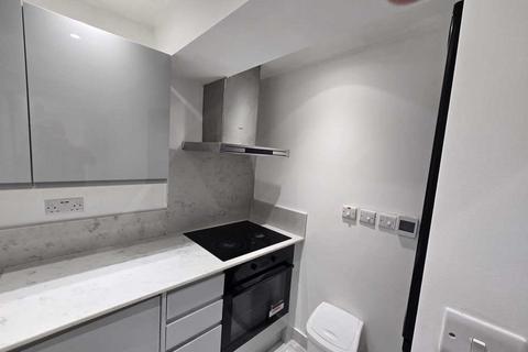 Studio for sale, London W2