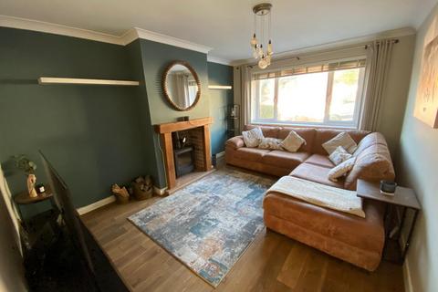 17 Manor Way, Neath, SA11 2TR