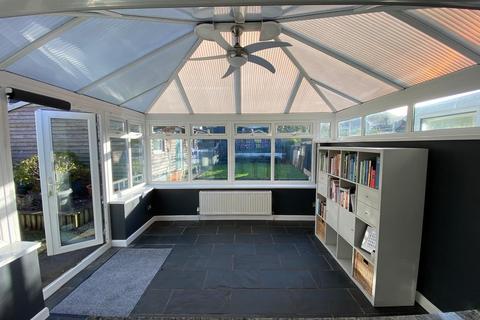 17 Manor Way, Neath, SA11 2TR