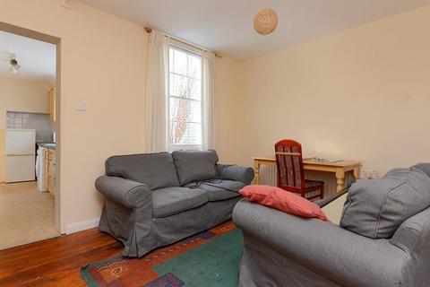 3 bedroom terraced house to rent, Havelock Street, canterbury