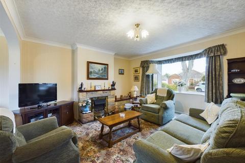 3 bedroom semi-detached house for sale, Grange Crescent, Lincoln