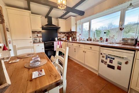 3 bedroom character property for sale, Fellside Cottage, 21 East Witton, Leyburn