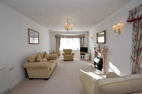 2 bedroom bungalow for sale, Wainfleet Road, Skegness, PE25