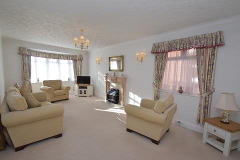 2 bedroom bungalow for sale, Wainfleet Road, Skegness, PE25