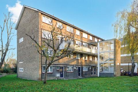 3 bedroom maisonette for sale, Athelstan Gardens, Kimberley Road, Kilburn, NW6