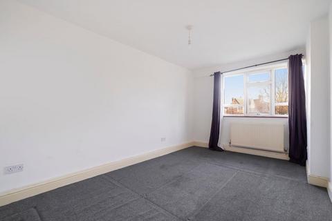 3 bedroom maisonette for sale, Athelstan Gardens, Kimberley Road, Kilburn, NW6