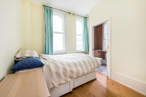 1 bedroom flat for sale, Gray's Inn Road, Bloomsbury