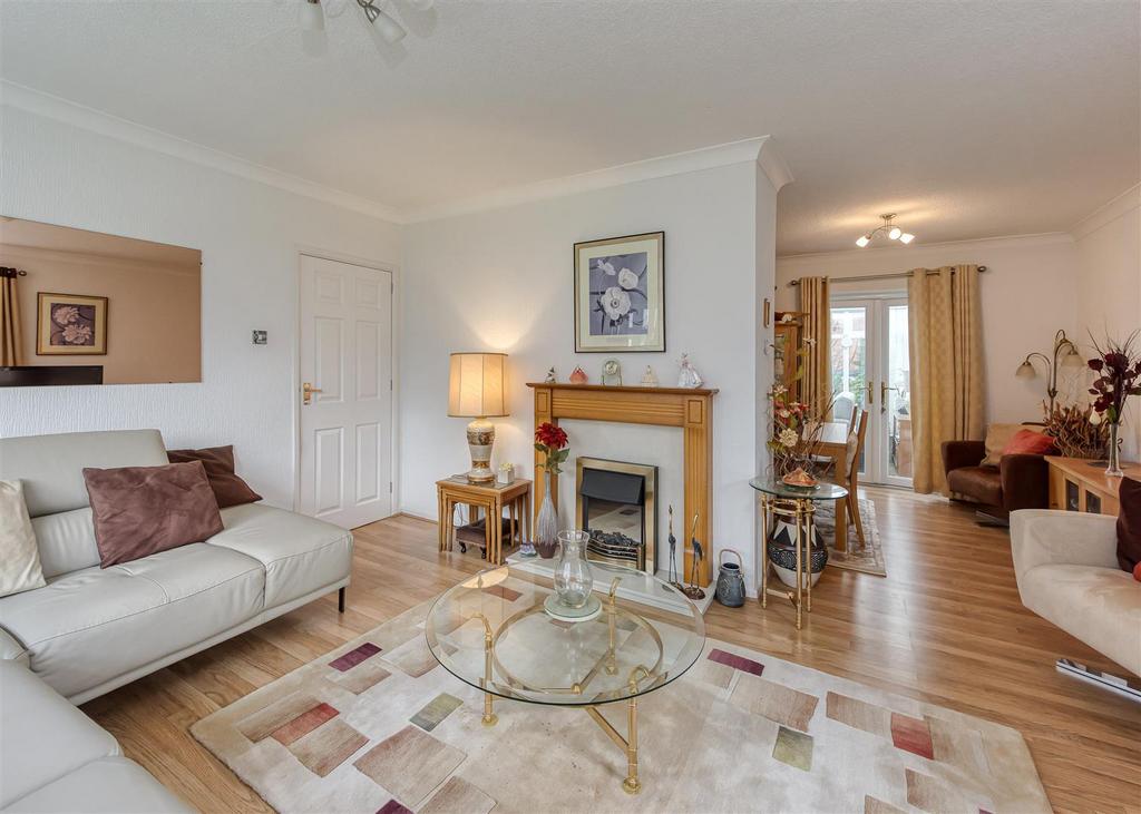 2 Fair Oak Drive-lounge3.jpg