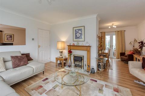 undefined, 2 Fair Oak Drive, Tettenhall Wood, Wolverhampton, WV6 8HX