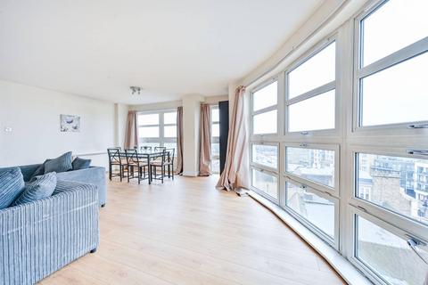 2 bedroom flat for sale, Rivers House, Brentford, TW8