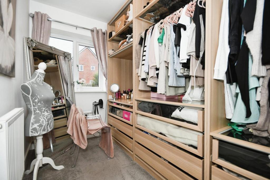 BED 3.jpg