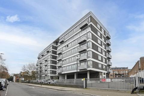 1 bedroom flat for sale, New Park Road, Brixton Hill, London, SW2