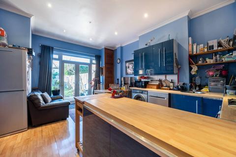 3 bedroom flat for sale, Anson Road, Willesden Green, London, NW2