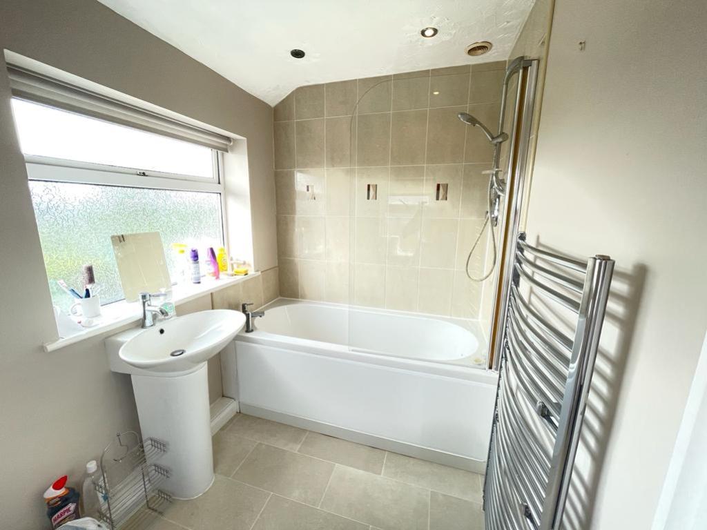 Bathroom (1)