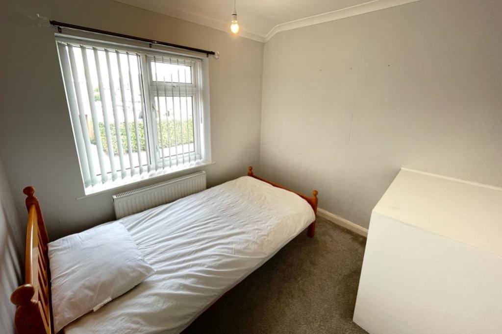 Bedroom 3 (1)