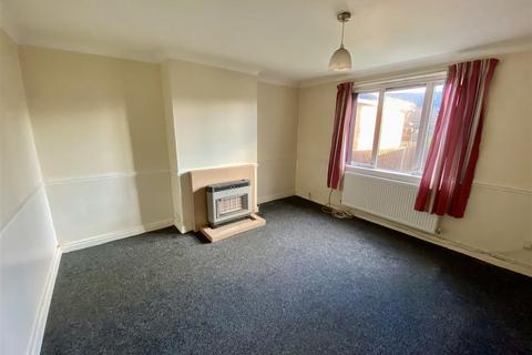 3 bedroom semi-detached house for sale, Lee Road, Dewsbury