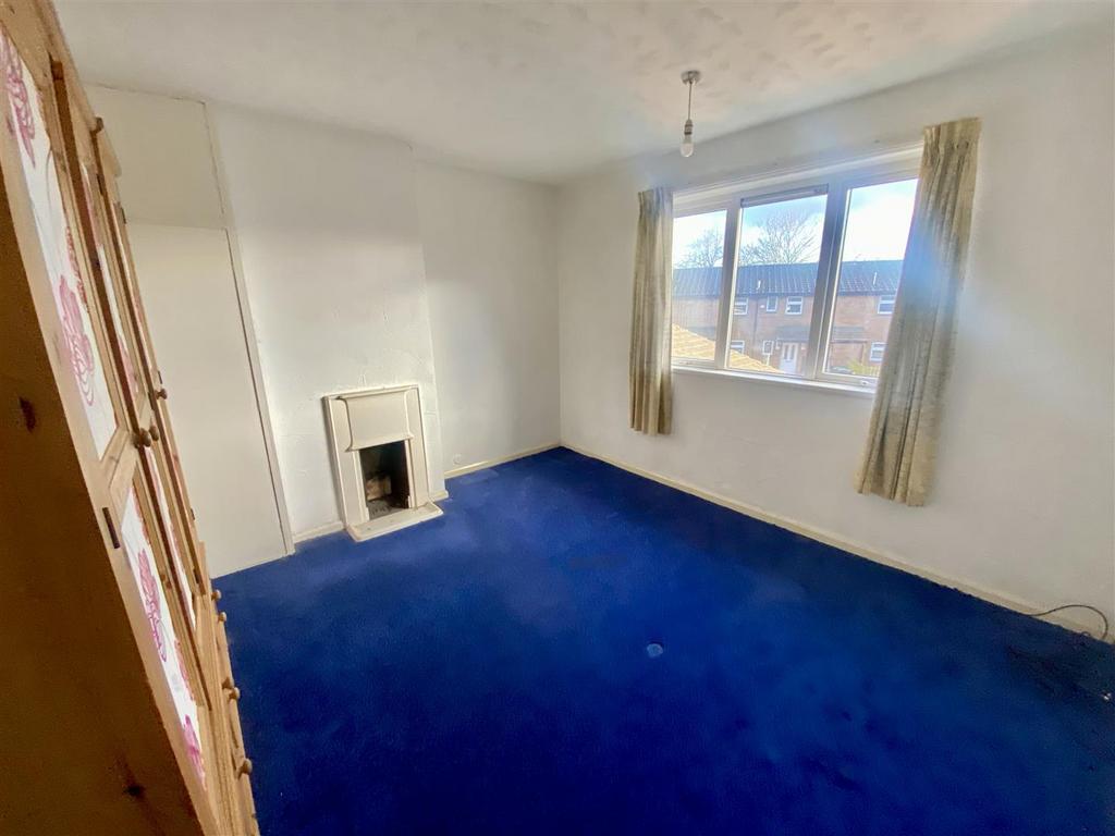 Bramleys Estate Agents - Lee Road - Dewsbury (11).