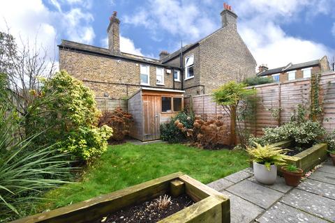 2 bedroom ground floor flat for sale, Bovill Road