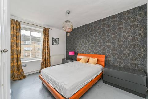 2 bedroom flat for sale, Oval, Kennington, London, SE11